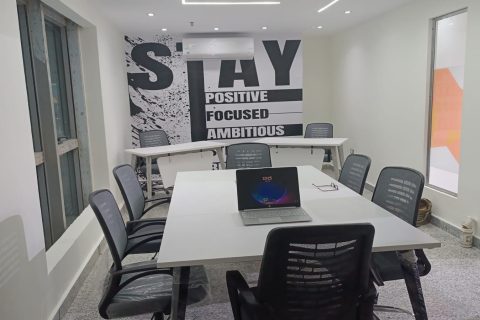 مكتب خاص للإيجار في القاهرة